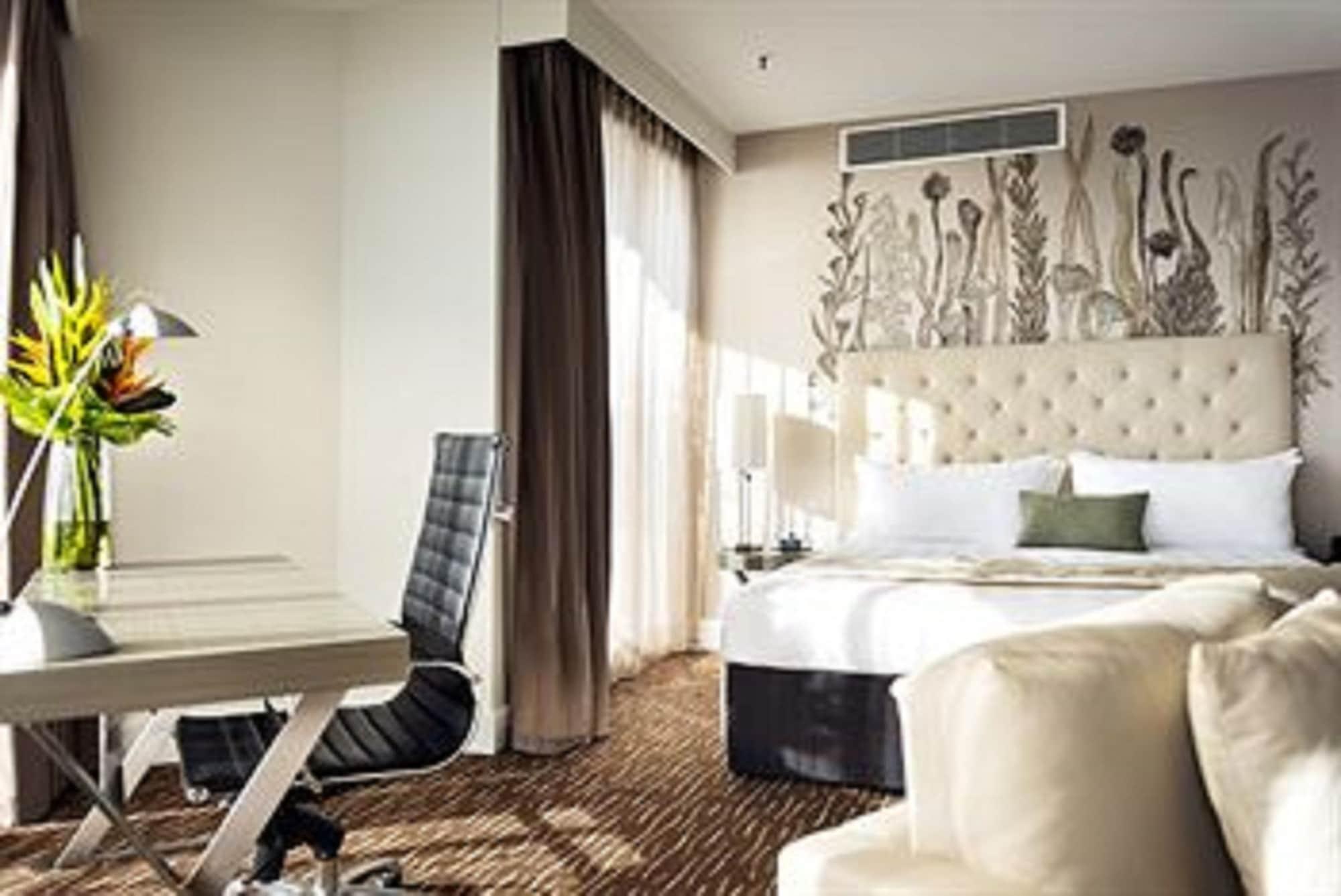 โรงแรมร็องเดวู เพิร์ธ สการ์โบโรช์ เพิร์ท ภายนอก รูปภาพ